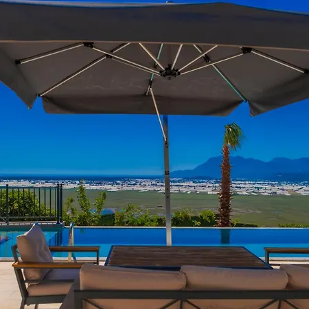 Conservative In Nature - Uzumlu, Kalkan קס