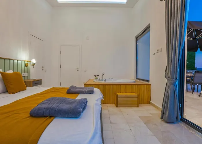 Conservative In Nature - Uzumlu, Kalkan *