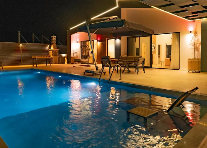 Conservative In Nature - Uzumlu, Kalkan וילה קס